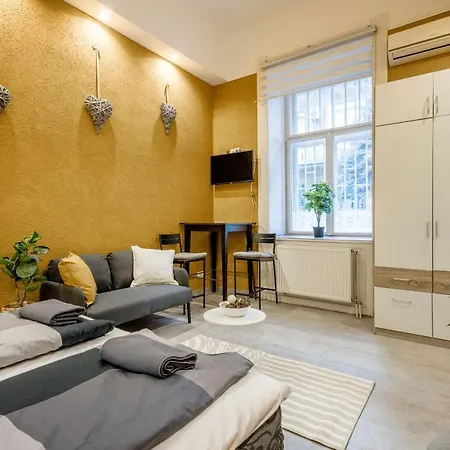 Apartment Akacfa 27-2 Center With Aircon